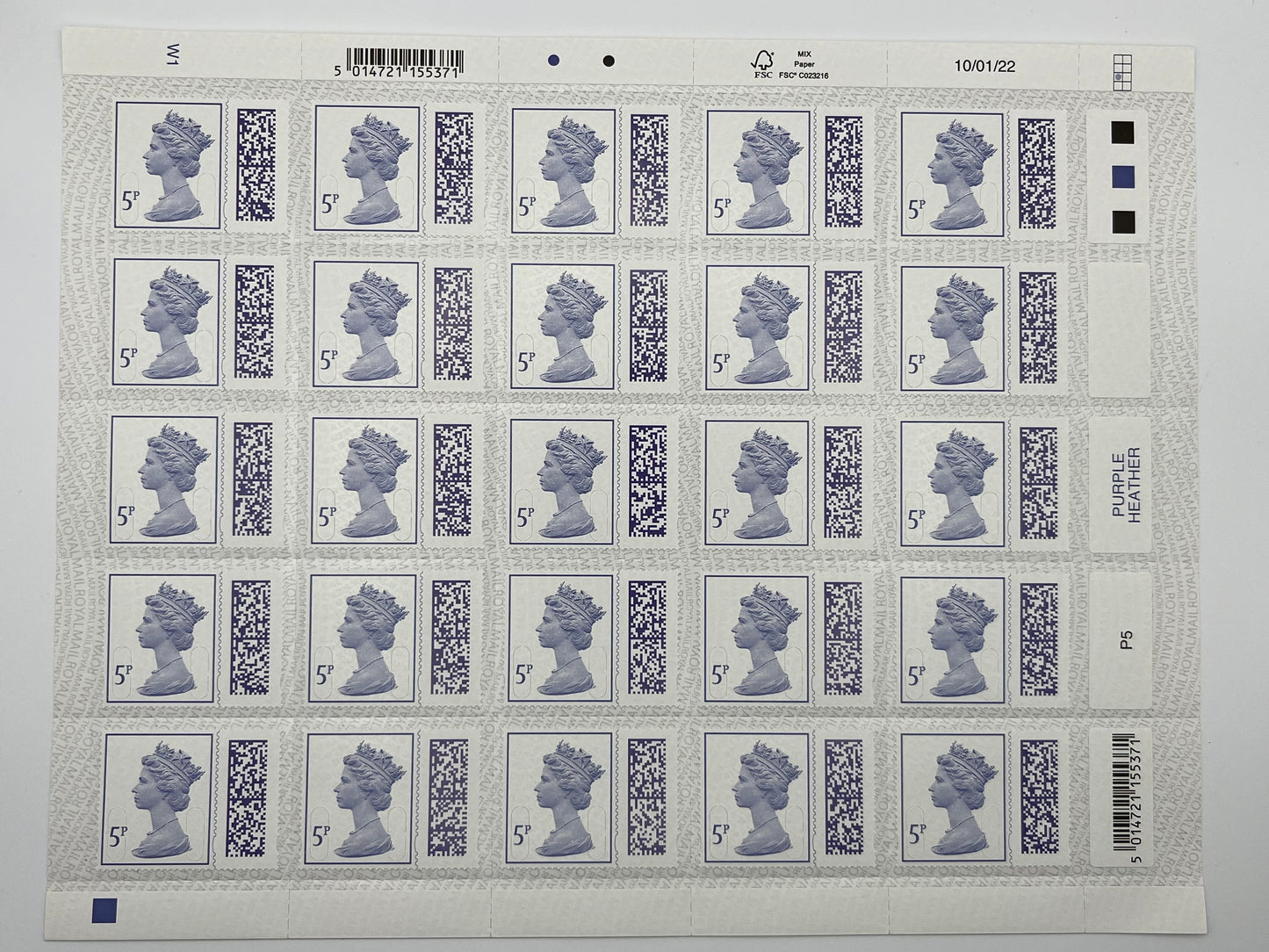 25 x 5p Self Adhesive Barcoded Stamps • FV £1.25 • 25% off
