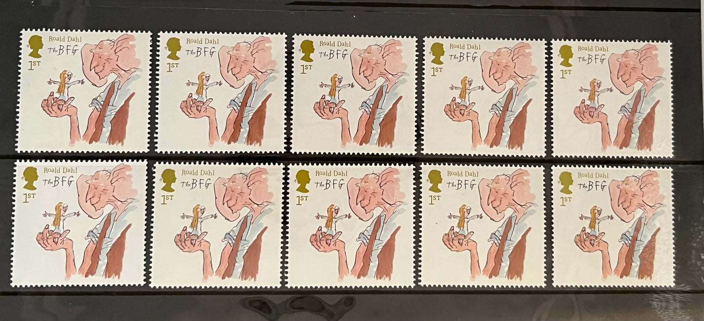 10 Roald Dahl 1st Class Stamps • The BFG / Charlie and the Chocolate Factory