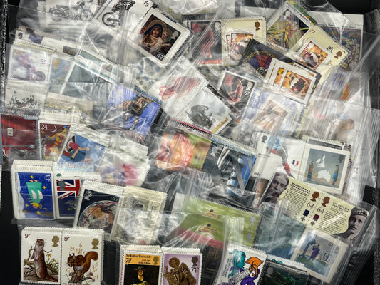FV £1000 of Low Value Stamps for Postage