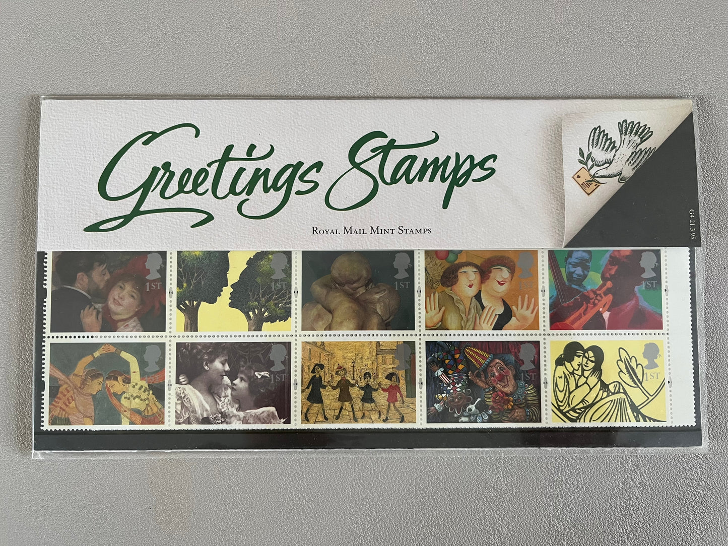 10 Love Greetings 1st Class Stamps in Presentation Pack